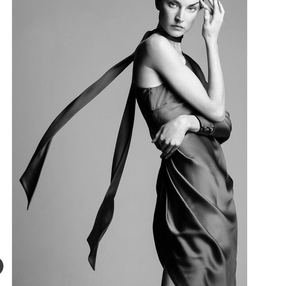 🚫SOLD🚫Ralph & Russo One-shoulder asymmetrical silk dress - Picture 7 of 7